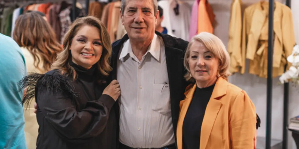 Suelen Domareski, Luiz de Almeida e Elisa Prestes de Almeida