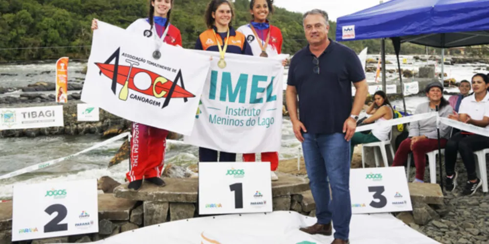 Deputado Plauto Miró no evento de inauguração da 1º Pista Internacional de Canoagem Semiartificial do Brasil, no domingo (29).