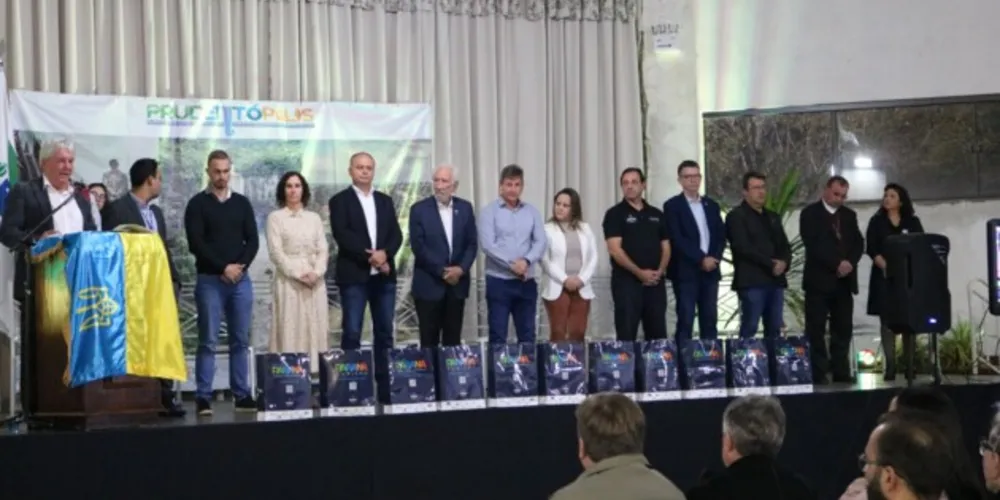 Solenidade de lançamento contou com a presença do vice-governador Darci Piana