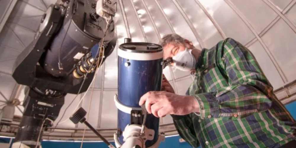 Professor ressalta a importância da UEPG para a astronomia internacional