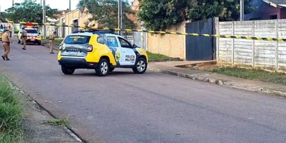 O evento criminoso aconteceu em um espaço público à luz do dia