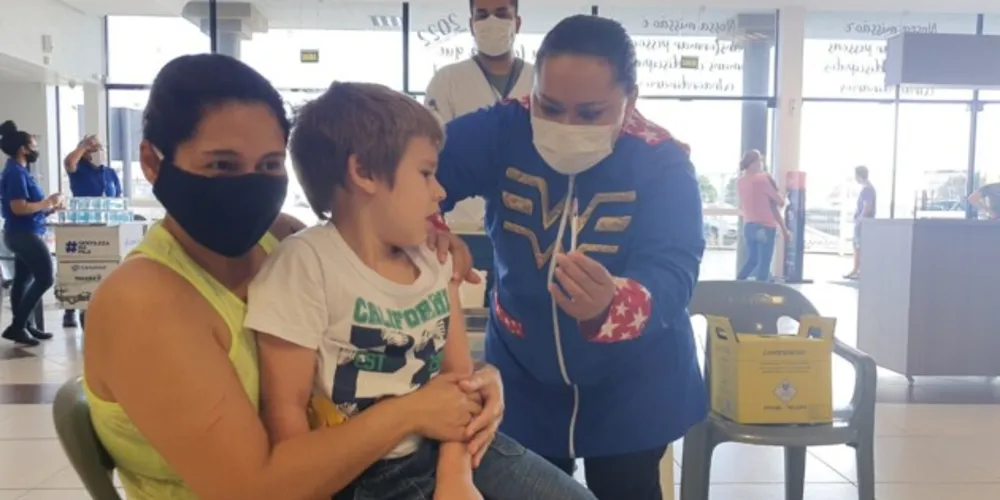 Crianças devem estar acompanhadas de apenas um responsável