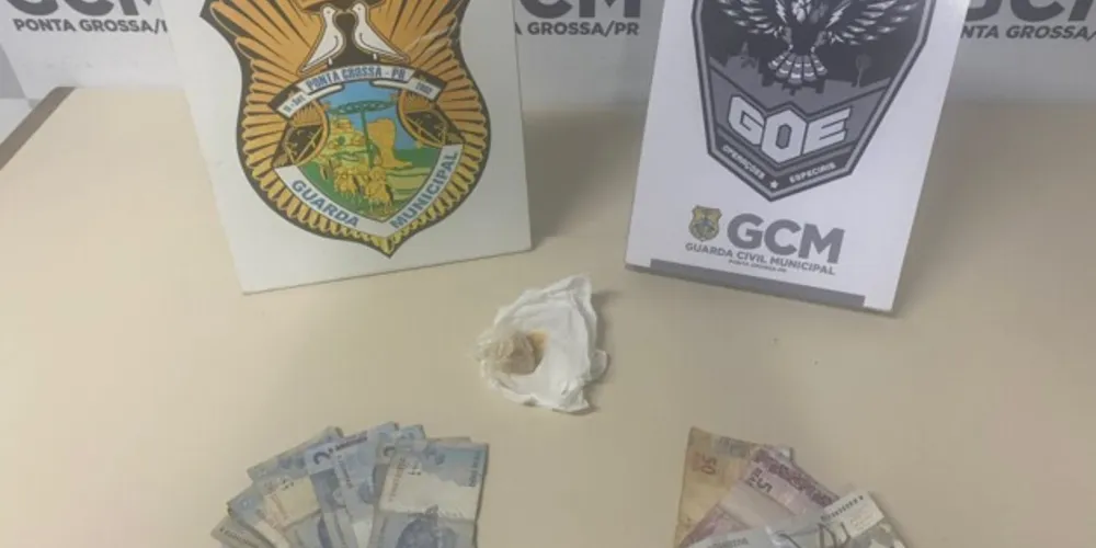 Operação resultou em14 gramas de Crack e  R$ 275,00 apreendidos
