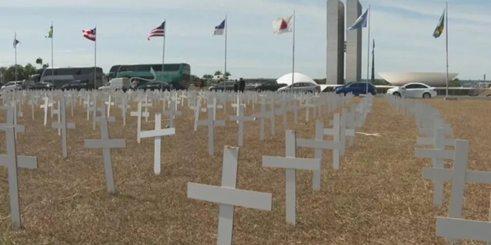 Entidades pedem ajuda financeira a deputados e senadores
