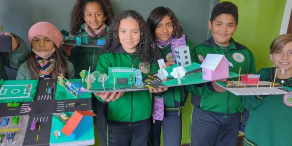 Alunos produziram maquetes para mostrar conhecimentos acerca do tema