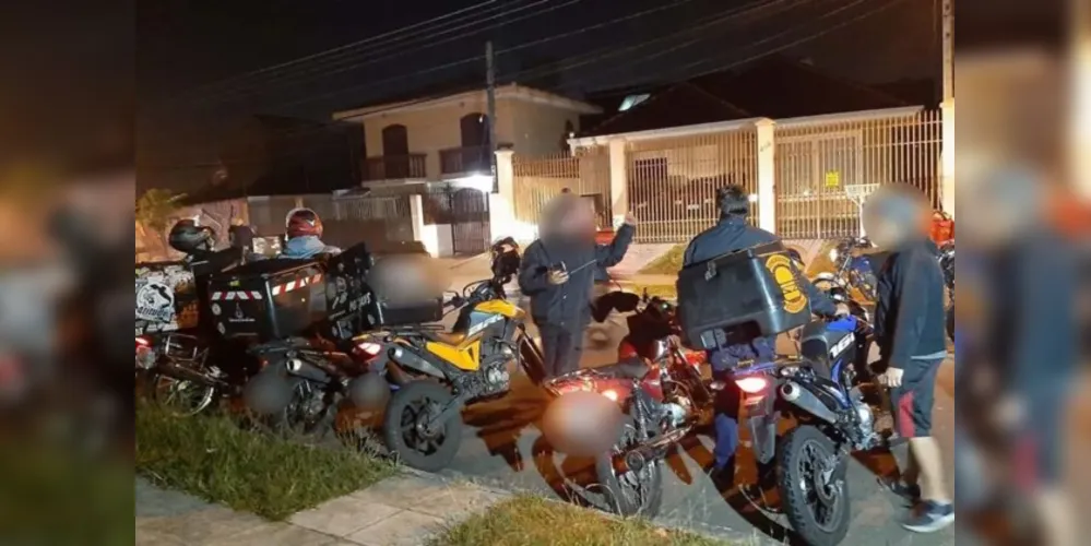 Houve a ‘chuva de pedras’ dos motoboys no imóvel por conta de buzinadas que ocorreram no trânsito