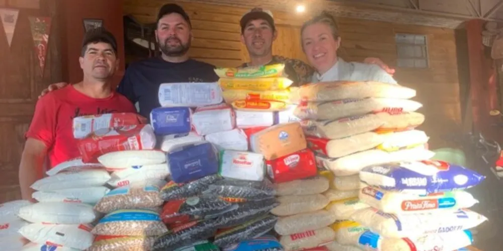 O evento que teve entrada solidária arrecadou 626 quilos de alimentos não perecíveis.