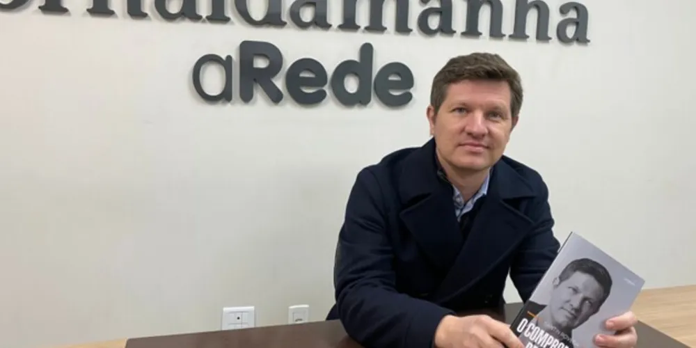 Lançado em União da Vitória e em Curitiba, Santin Roveda já foi convidado para lançamentos em Foz do Iguaçu, Pato Branco, Guarapuava e Ponta Grossa, além de estados como o Espírito Santo.