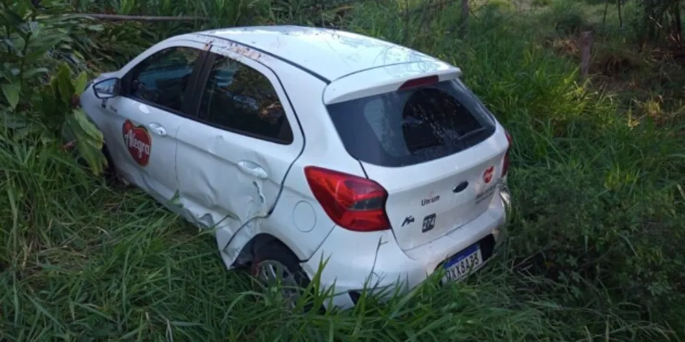 Acidente ocorreu nesta sexta-feira (3), na PR-151, em Ponta Grossa