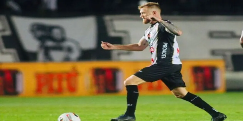 Alemão sofreu uma lesão na última rodada da Série B, contra o Bahia.