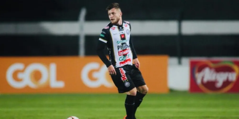 Willian Machado foi um dos destaques da vitória contra a Chapecoense e deve ser mantido na equipe titular contra o Brusque.