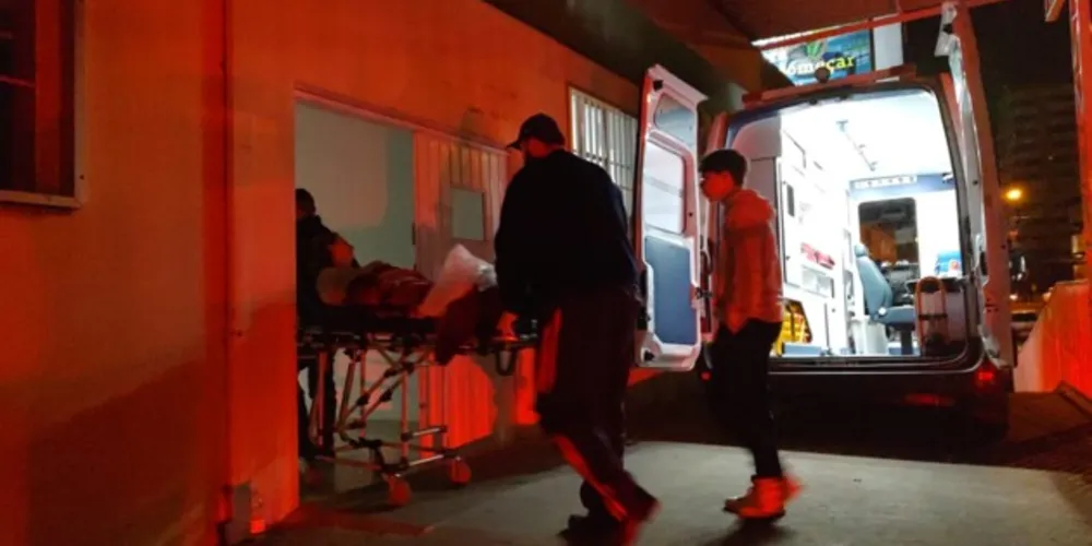 Vítima de 43 anos foi encaminhada para a UPA Sant'Ana após ser atendida pelo SAMU, mas segundo testemunhas, antes da chegada dos policiais, médico teria recusado atender a mulher