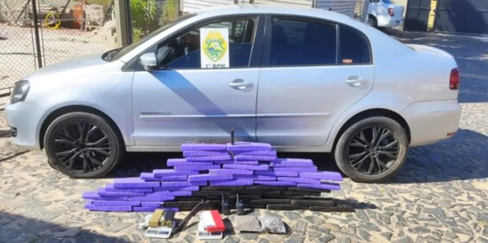 A ocorrência teve início durante patrulhamento de rotina realizado em Uvaranas