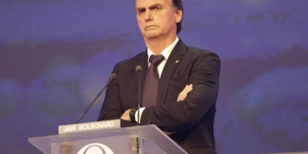 Bolsonaro está em segundo lugar nas pesquisas e, de acordo com o cenário atual, deve enfrentar Lula