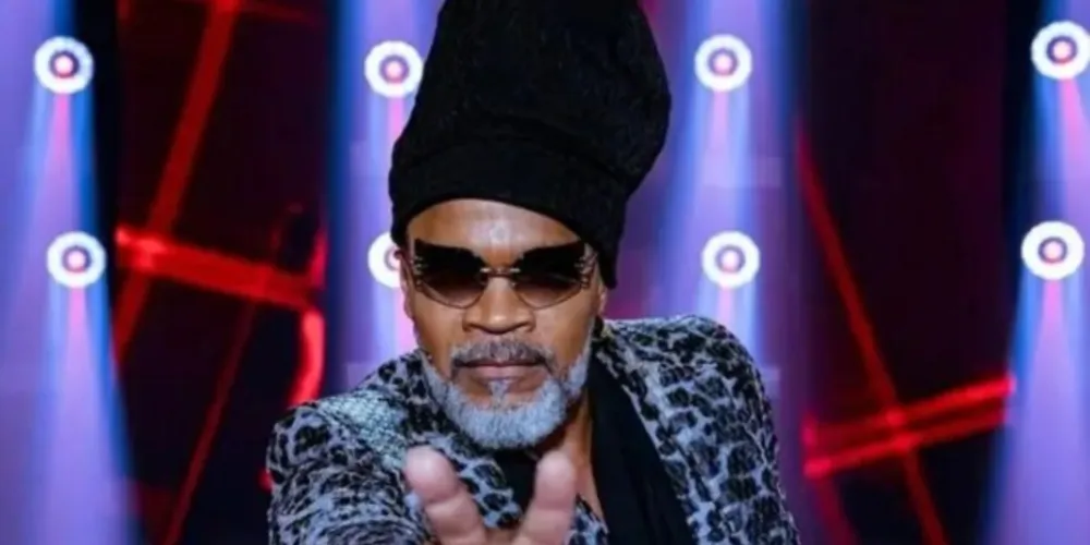 O cantor foi um dos assuntos mais comentados no Twitter neste sábado (9).