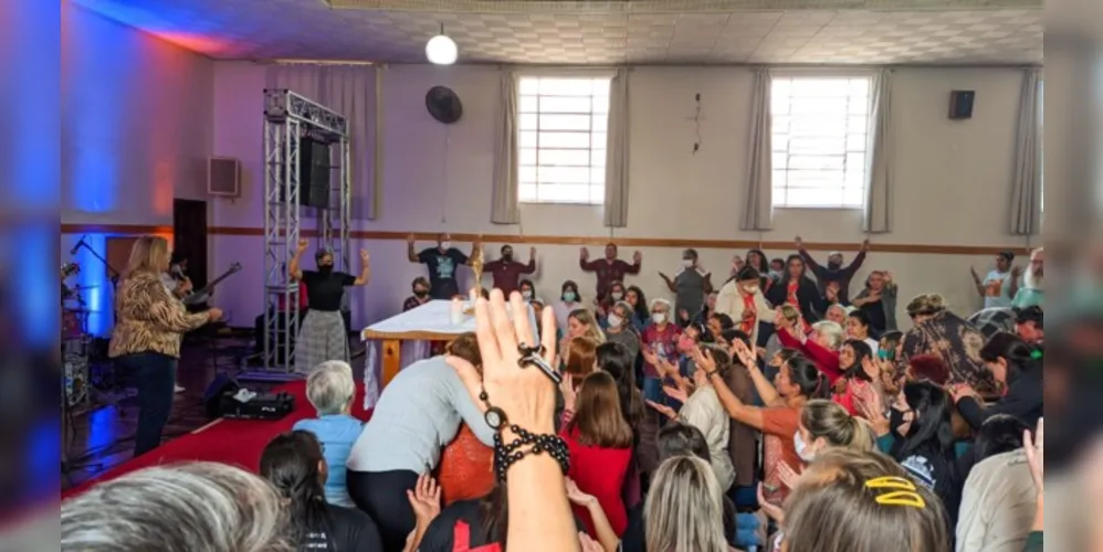 O Cenáculo relembra o acesso ao Evangelho pelo poder do Espírito Santo