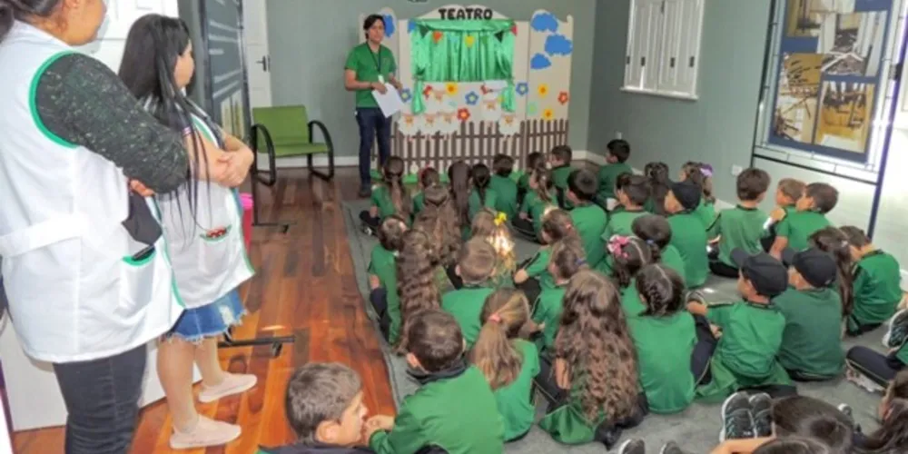 Nova edição do projeto 'Hora do Conto' começou nesta semana