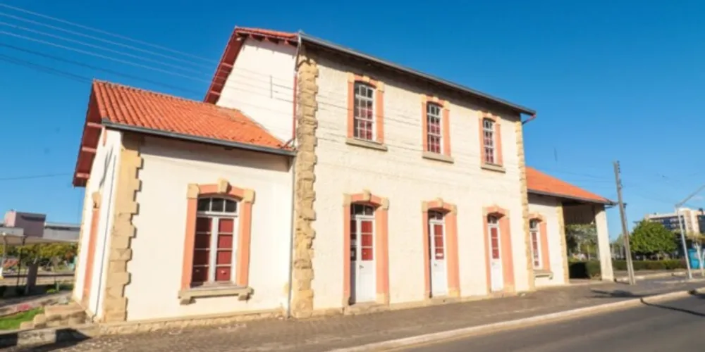 Depois de reformada, Estação Paraná abrigará museu ferroviário
