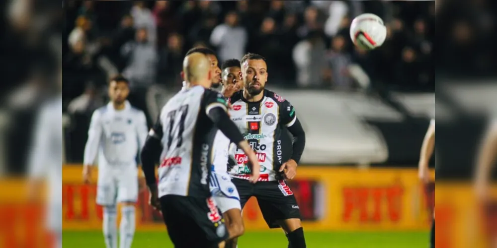 Time alvinegro sofreu a segunda derrota consecutiva na competição