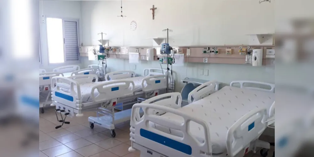 A abertura dos 99 novos leitos deve ter início já nos próximos dias. Apenas neste mês de junho, a Rede Hospitalar Estadual recebeu mais 138 leitos, sendo 95 UTI e 43 de enfermaria.