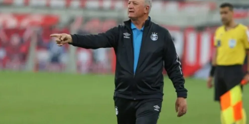Luiz Felipe Scolari — Felipão — será o responsável por comandar o Furacão em 2022