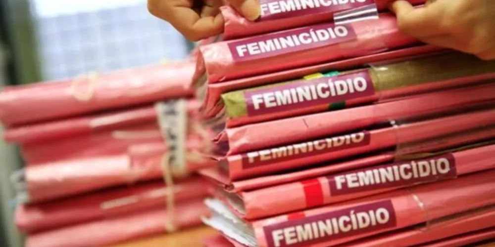 As informações retratam a realidade dos últimos dois anos – 2020 e 2021, quando tramitaram 1,1 milhão e 1,3 milhão de processos de violência doméstica na Justiça