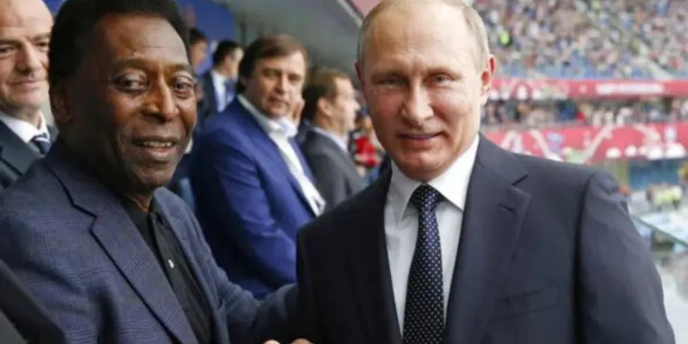 Pelé pede fim de invasão russa à Ucrânia em carta a Putin