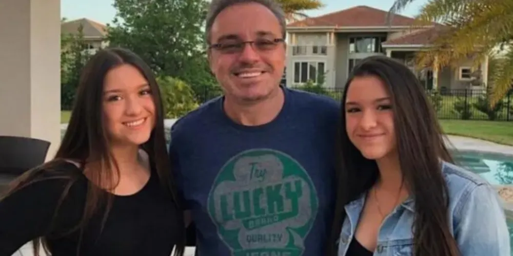 Após três anos, filhas de Gugu conseguem mesada na Justiça