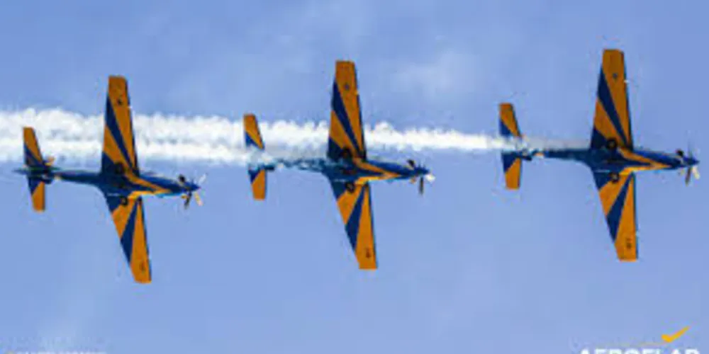 O show aéreo está agendado para as 16 horas.