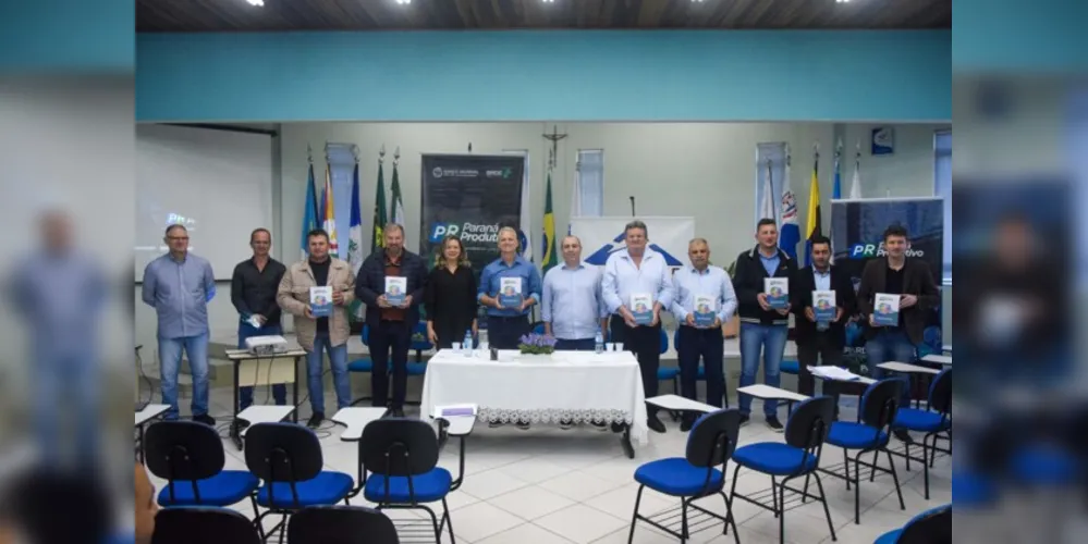 Encontro reuniu prefeitos e lideranças da região