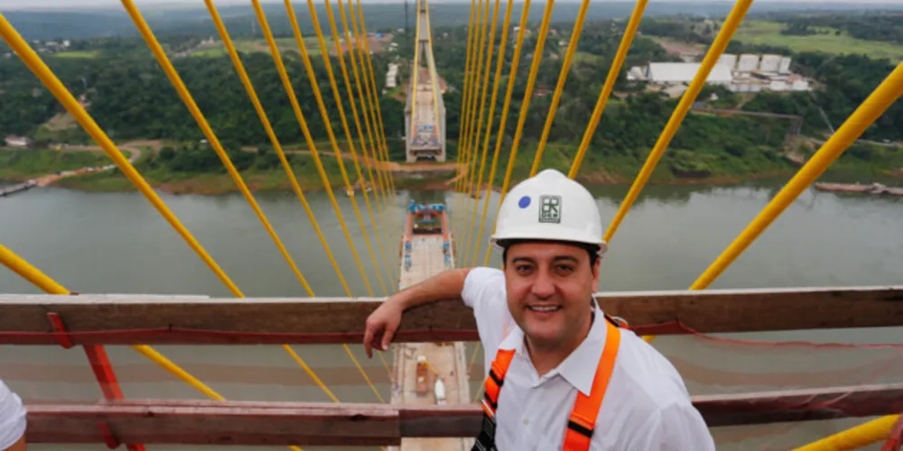 Com a obra concluída, todo o transporte de cargas entre os dois países será feito pela nova passagem, tirando o trânsito pesado da Ponte da Amizade.
