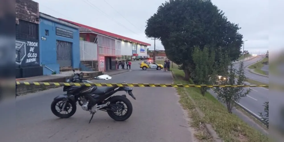 PM diz que vítima não usava capacete e quebrou o pescoço na queda