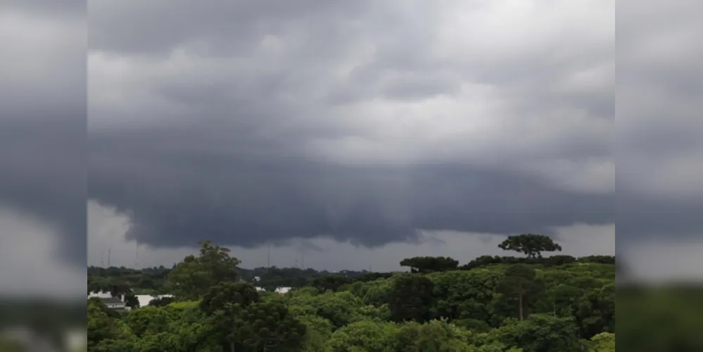 Dados são do Sistema de Tecnologia e Monitoramento Ambiental do Paraná (Simepar)