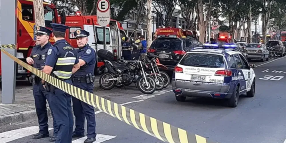 A criança chegou a ser socorrida pelo Serviço Integrado de Atendimento ao Trauma em Emergência (Siate), mas não resistiu aos ferimentos.