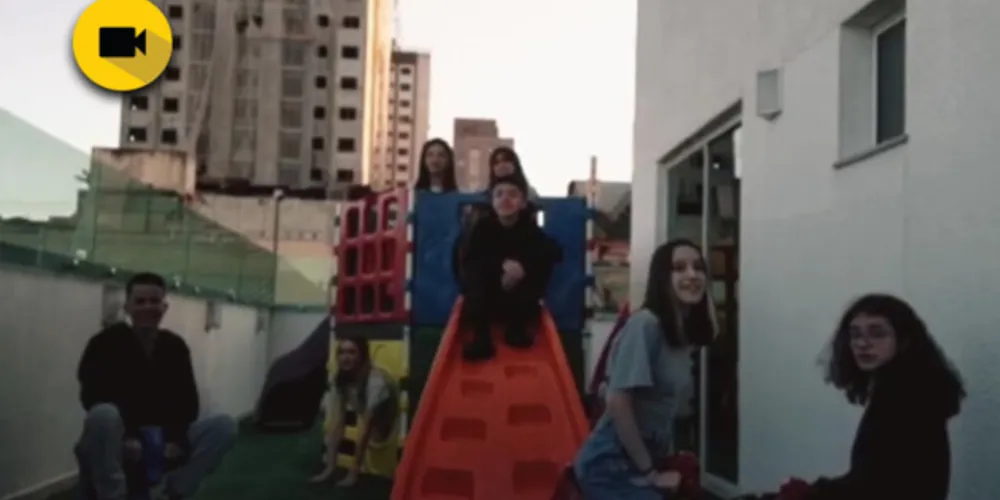 Imagem ilustrativa da imagem Paródias retratam Fórmula de Bhaskara no Sagrada Família