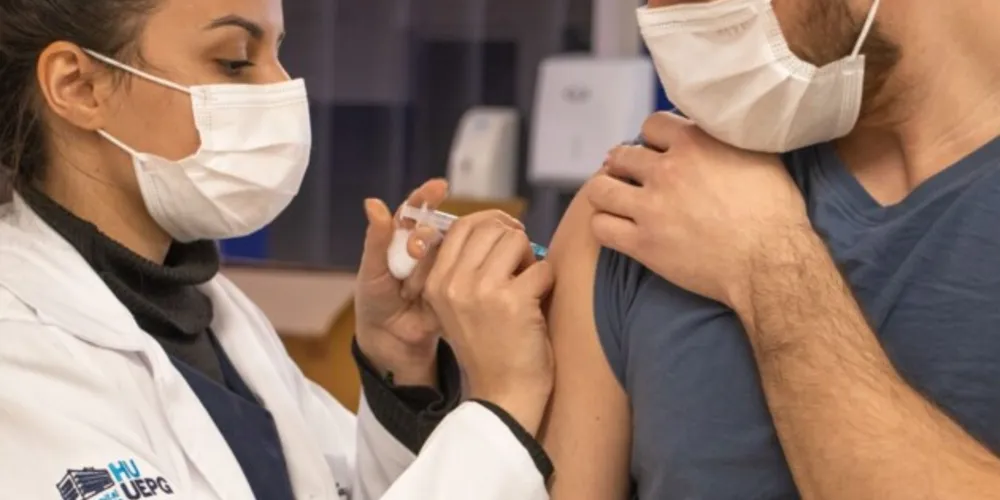 Município disponibilizou 1,8 mil doses para imunização que ocorreu entre segunda e quarta