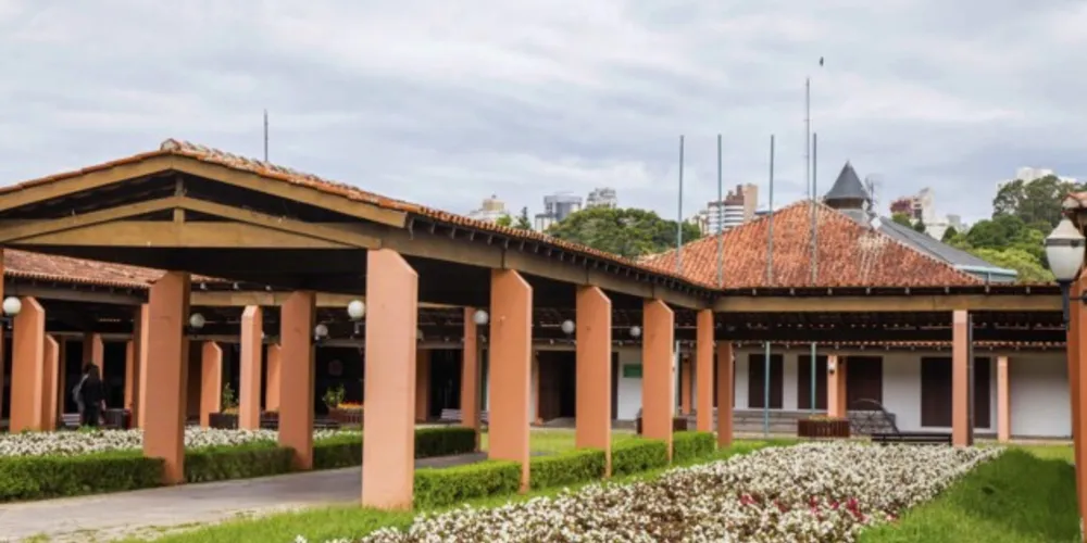 Evento acontece no Salão de Atos do Parque Barigui, em Curitiba