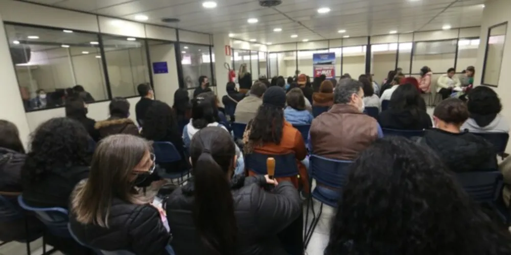 Seleção gerou grande movimento na Agência do Trabalhador da cidade