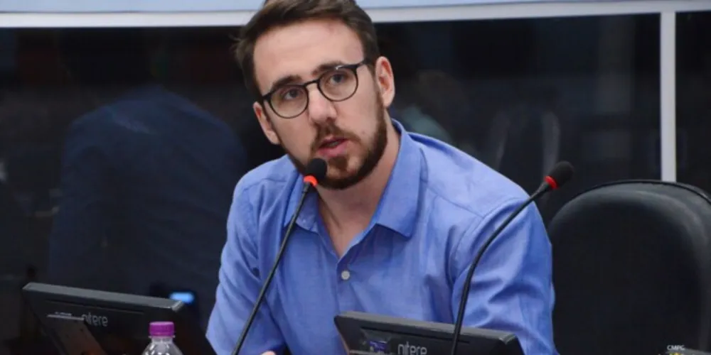 Stocco cria 'CPI da Saúde' para conter caos em Ponta Grossa.