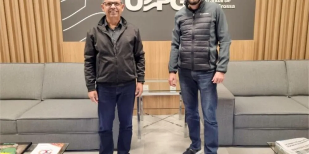 Reitor Miguel Sanches Neto recebeu a visita de Luciano Döll, CEO e co-founder da Inbix Ventures.