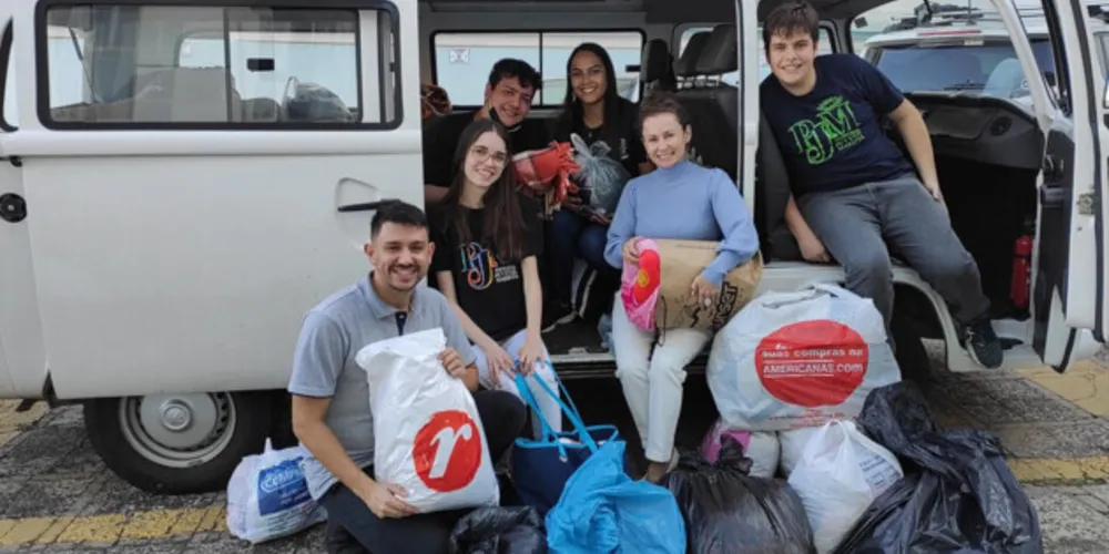 Os materiais arrecadados serão entregues para instituições sociais de Ponta Grossa durante a semana.