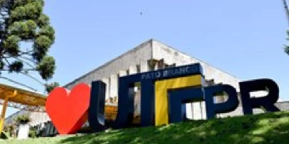 Além de não precisar pagar a taxa de inscrição, os selecionados podem fazer um curso de ensino superior com as vantagens de uma universidade tecnológica e pública.