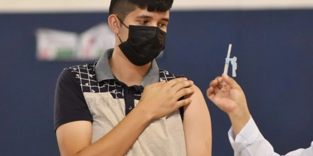 Nova etapa de vacinação contra covid-19 ocorre nesta semana