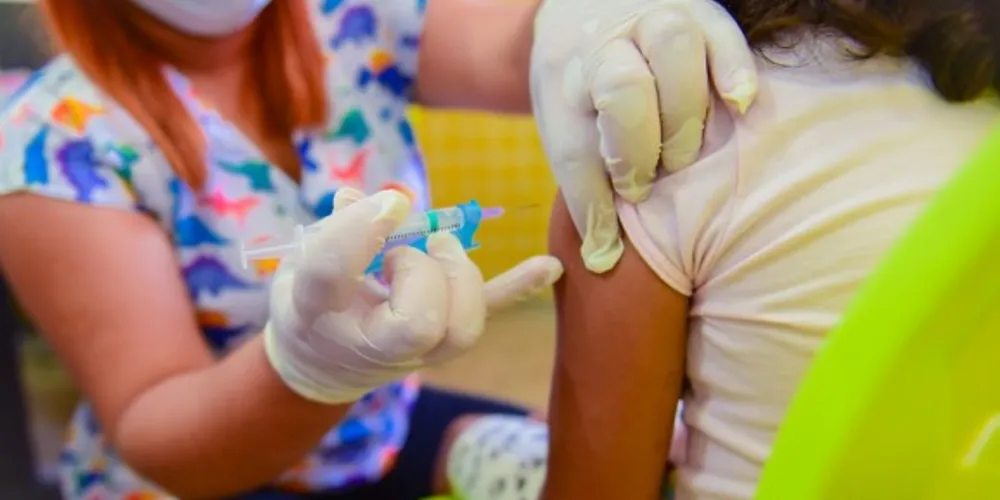 O objetivo é garantir a imunização com a vacina meningocócica C (Conjugada).