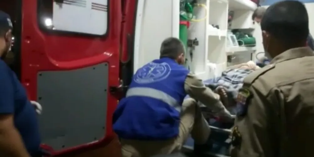 A vítima foi encaminhada para o Hospital Universitário