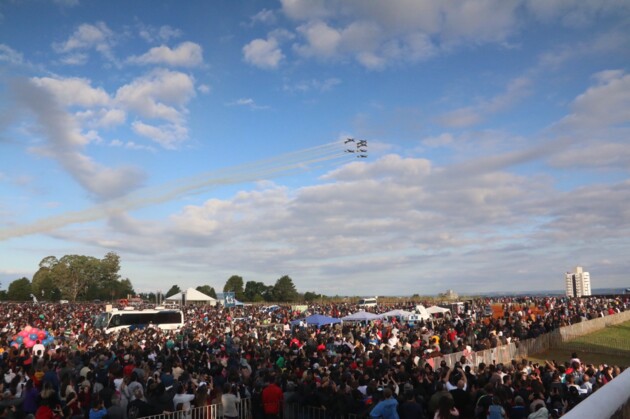 O evento realizado pela Prefeitura no Jockey Club, contou com milhares de espectadores no local