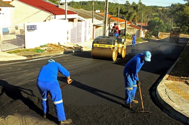 As obras de pavimentação em Ponta Grossa terão ainda mais investimentos. Pelo Finisa estão previstos mais R$ 30 milhões