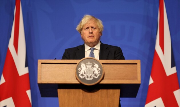 Johnson afirmou que pretende sair de cena quando o Partido Conservador designar novo líder.
