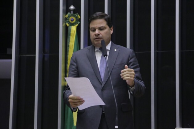 Sandro Alex é um dos quatro representantes do Paraná nesta que é a mais disputada das comissões internas