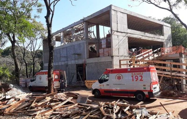 Acidente ocorreu na manhã deste sábado (25) dentro do campus da Universidade Estadual de Maringá (UEM)